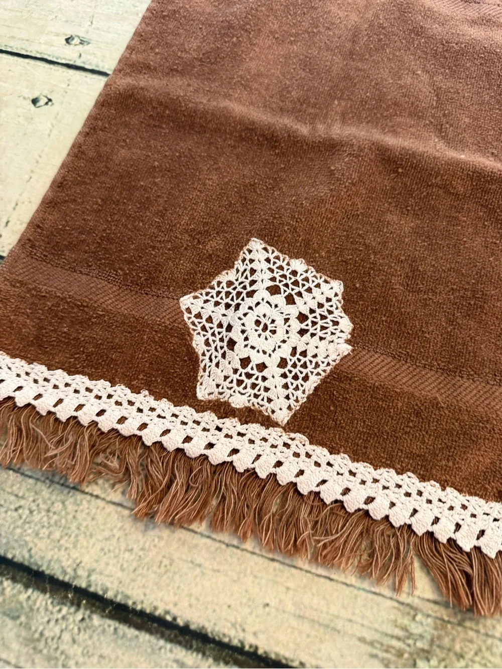Vinatge Cannon royal family brown crochet finger hand towels.